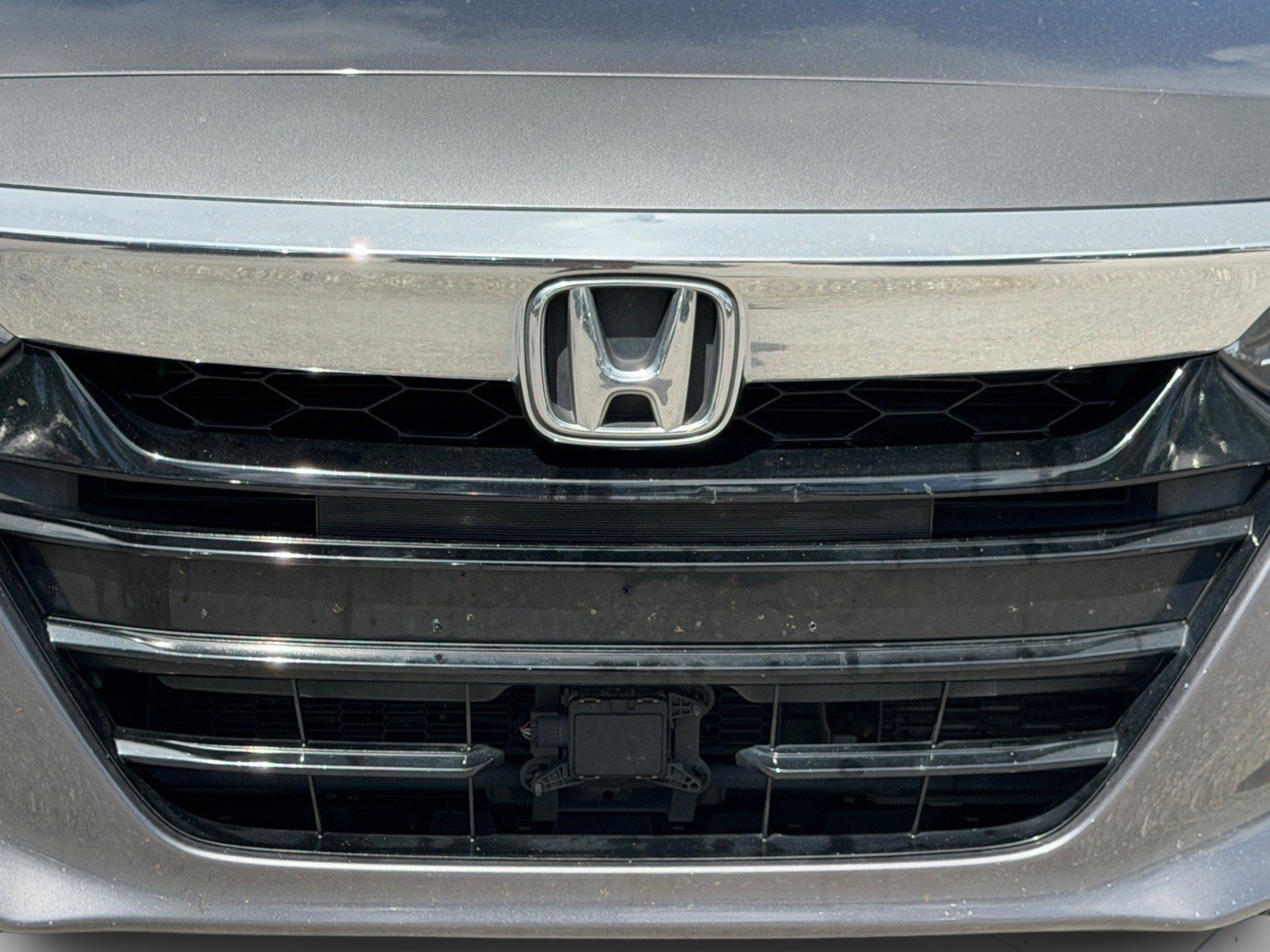 Used 2019 Honda Accord Touring image 10