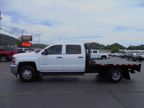 Used 2019 Chevrolet Silverado 3500 W/T w/ WT Convenience Package RWD image 1