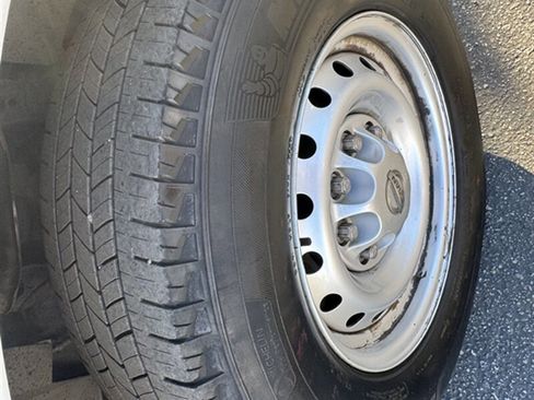 Used 2018 Nissan NV 1500 S w/ Rear Door Glass Package image 13