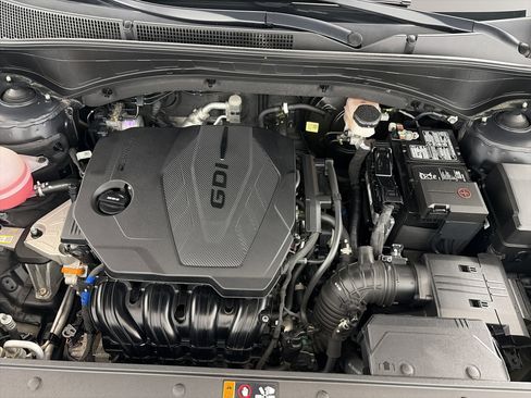 Used 2022 Hyundai Santa Fe SEL w/ Convenience + Premium Package image 11