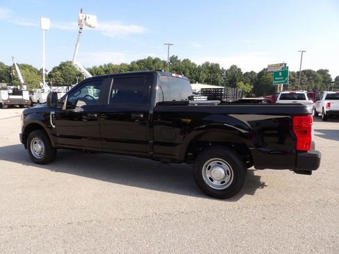 Used 2021 Ford F350 XL w/ Power Equipment Group image 4