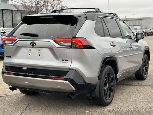 Used 2025 Toyota RAV4 XSE image 7