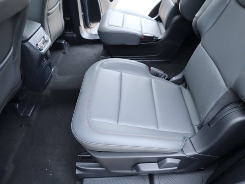 New 2026 Ford Explorer Active w/ Active Comfort Package AWD/4WD image 14