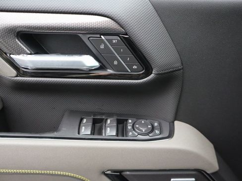 New 2026 Chevrolet Silverado 2500 ZR2 image 14