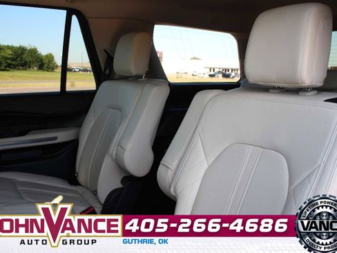 Used 2021 Ford Expedition Platinum AWD/4WD image 21