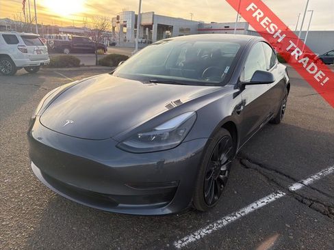Used 2023 Tesla Model 3 Performance image 5