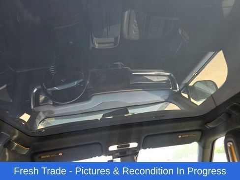 Used 2022 Rivian R1T Adventure AWD/4WD image 16