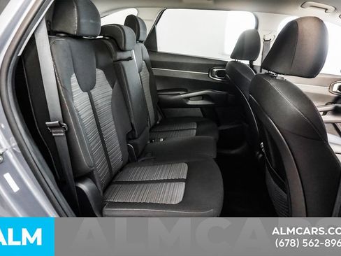 Used 2023 Kia Sorento LX FWD image 20
