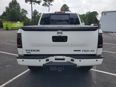 Used 2014 Nissan Titan PRO-4X w/ Pro-4x Luxury Package AWD/4WD image 5