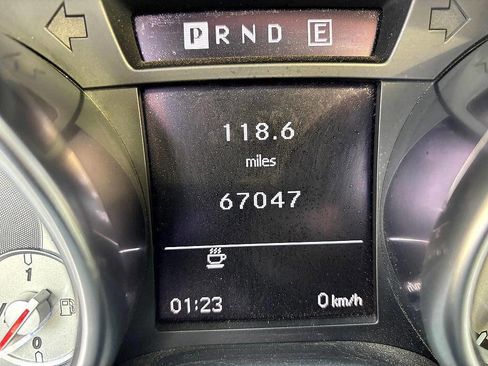 Used 2012 Mercedes-Benz SLK 350 w/ Premium I Pkg image 18