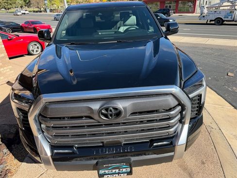 Used 2025 Toyota Tundra Limited image 19