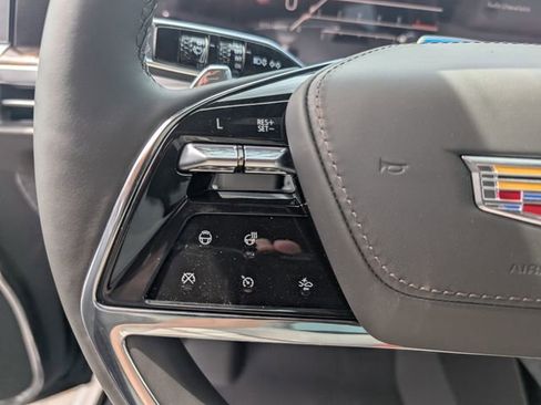 New 2026 Cadillac Escalade Platinum Sport AWD/4WD image 17