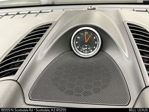 Used 2016 Porsche Cayenne AWD/4WD image 30