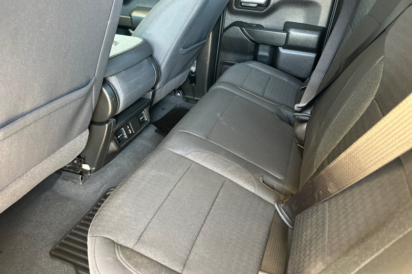 Used 2026 Chevrolet Silverado 1500 Custom AWD/4WD image 13