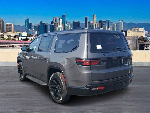 New 2025 Jeep Wagoneer Series II w/ Premium Group I image 5