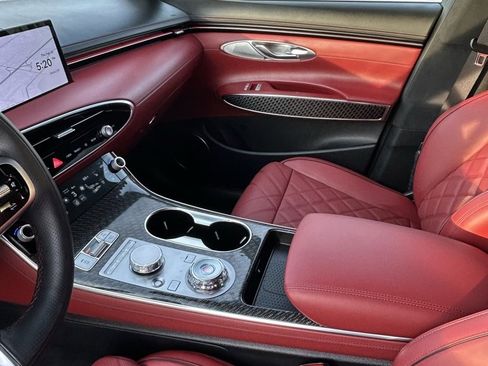 Used 2026 Genesis GV70 3.5T Sport Prestige image 11