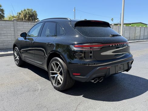 New 2026 Porsche Macan image 3
