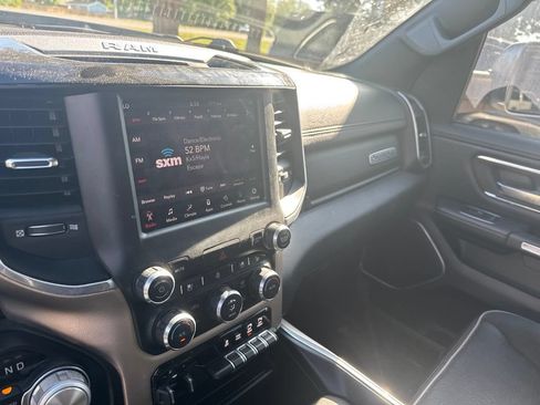 Used 2019 RAM 1500 Laramie w/ Sport Appearance Package AWD/4WD image 12