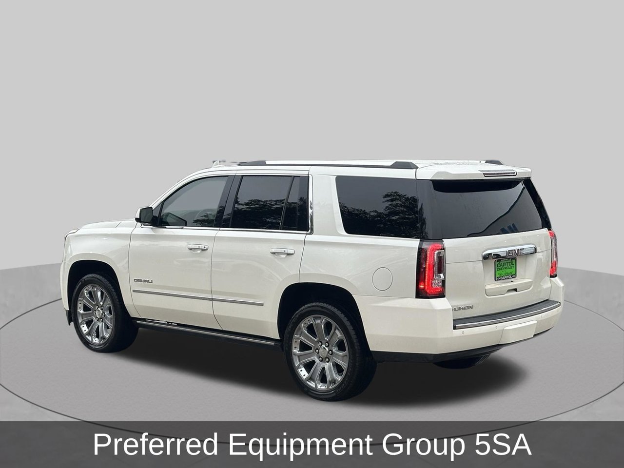 Used 2015 GMC Yukon Denali w/ Premium Package RWD image 3