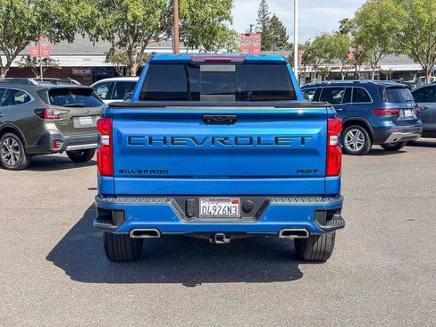 Used 2022 Chevrolet Silverado 1500 RST AWD/4WD image 3