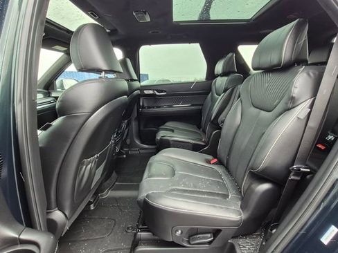 Used 2025 Hyundai Palisade Calligraphy AWD/4WD image 13