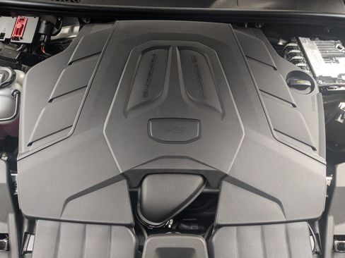 New 2026 Porsche Cayenne image 29