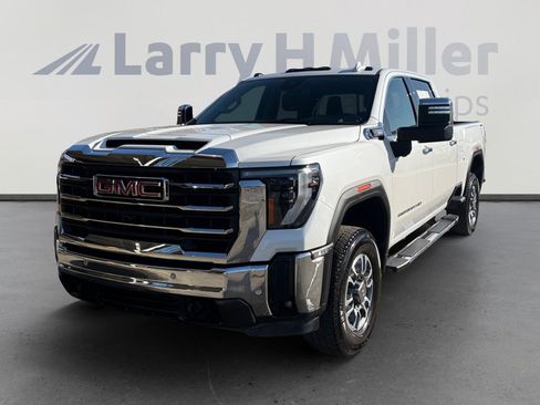 Used 2025 GMC Sierra 2500 SLT w/ SLT Premium Package AWD/4WD image 1