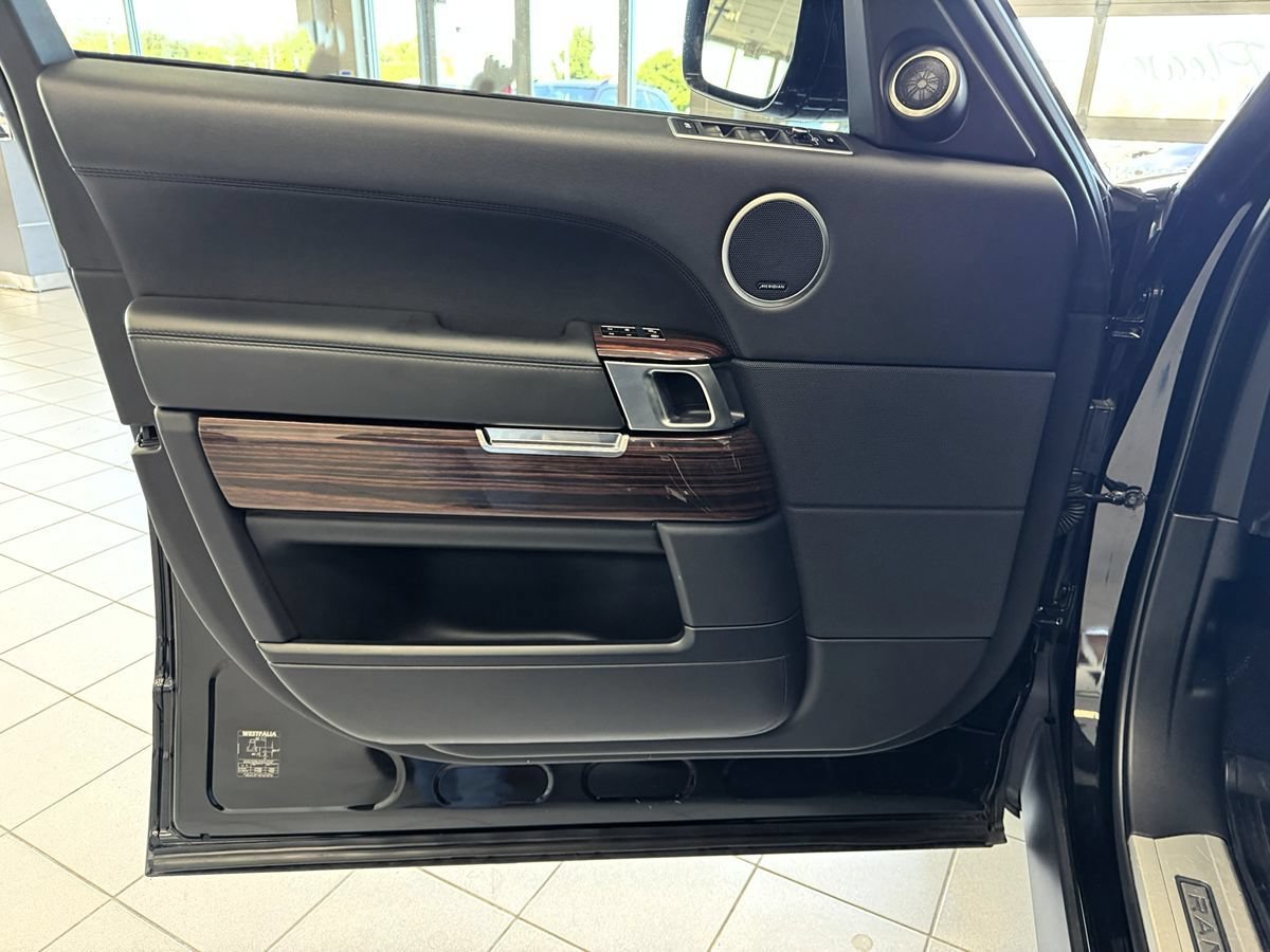 Used 2014 Land Rover Range Rover Long Wheelbase Supercharged AWD/4WD image 9