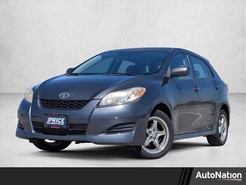 Used 2009 Toyota Matrix image 1