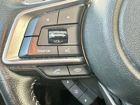 Used 2022 Subaru Outback Limited image 13