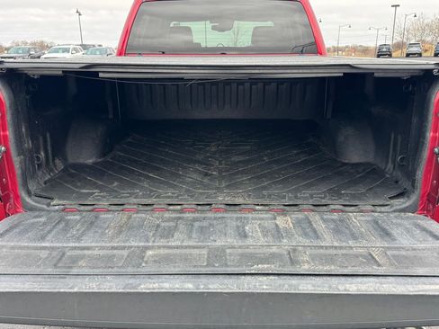 Used 2018 GMC Sierra 2500 SLT w/ Duramax Plus Package image 4