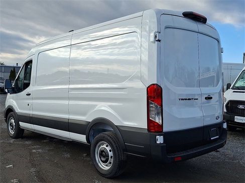 New 2026 Ford Transit 250 148 Medium Roof image 4