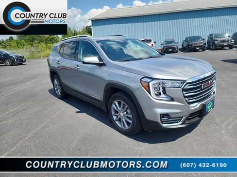 Certified 2023 GMC Terrain SLT w/ Infotainment Package II AWD/4WD image 1