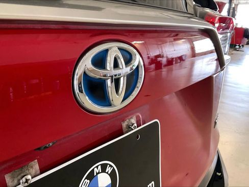 Used 2022 Toyota RAV4 XSE w/ Premium Package AWD/4WD image 30