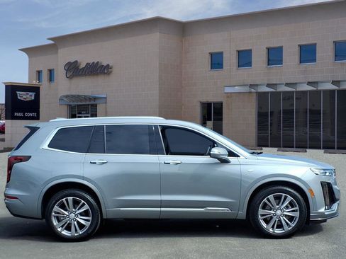 Certified 2024 Cadillac XT6 Premium Luxury w/ LPO, Floor Liner Package image 4