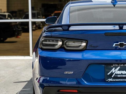 Used 2021 Chevrolet Camaro SS RWD image 39