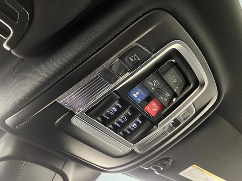 Used 2023 RAM 3500 Limited AWD/4WD image 24