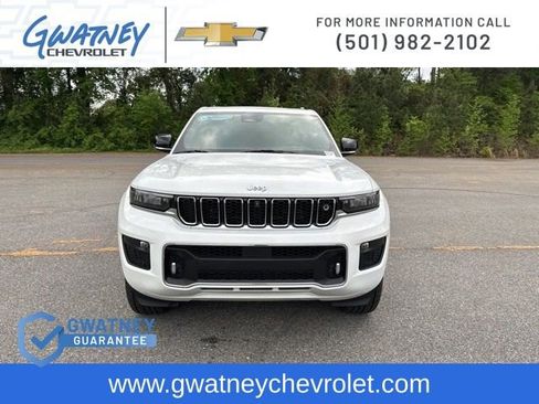 Used 2022 Jeep Grand Cherokee Overland w/ Adv Protech Group III image 2