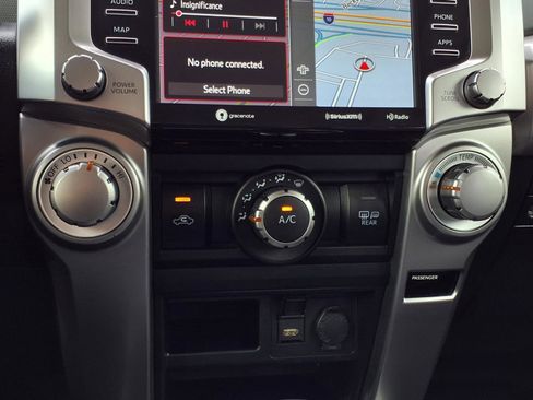 Used 2022 Toyota 4Runner SR5 Premium w/ Moonroof Package image 17