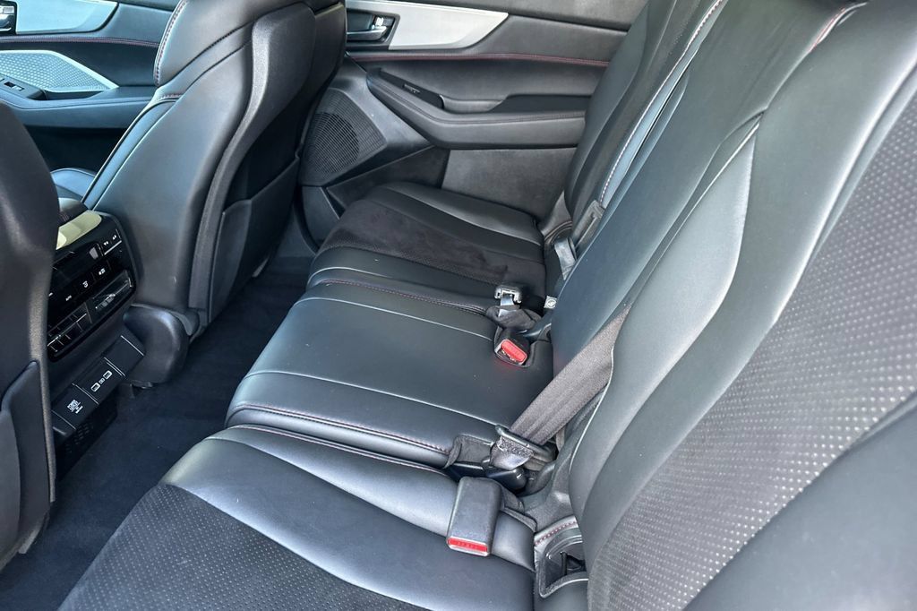 Certified 2024 Acura MDX A-Spec AWD/4WD image 5