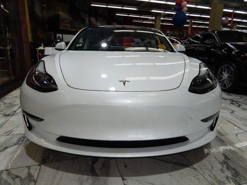 Used 2022 Tesla Model 3 Long Range image 2