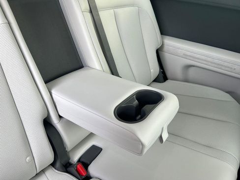 New 2026 Hyundai Ioniq 5 Limited image 32