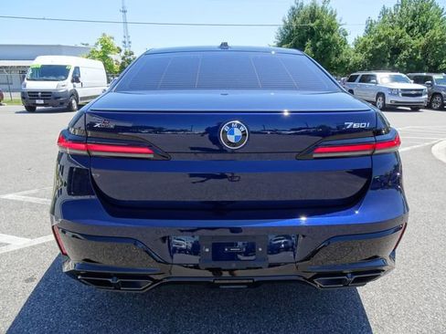 Used 2026 BMW 760i xDrive w/ Executive Package AWD/4WD image 5