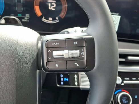 Used 2025 Hyundai Santa Fe SEL image 23