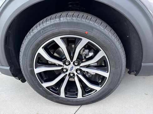 New 2026 Ford Explorer ST-Line image 11