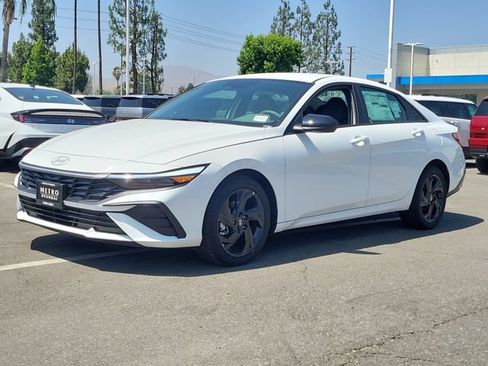 New 2026 Hyundai Elantra Sport FWD image 27