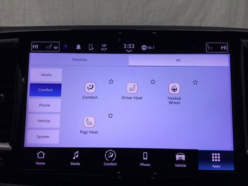 Used 2023 Chrysler Pacifica Touring image 27