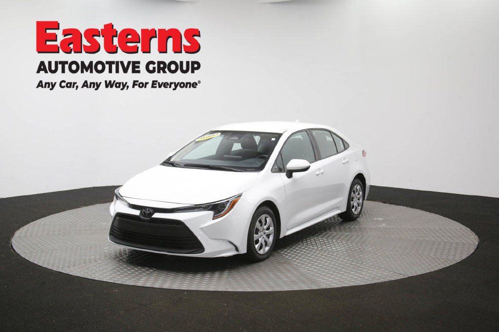 Used 2024 Toyota Corolla LE FWD image 57