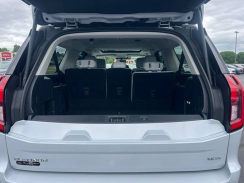 Used 2025 Ford Expedition Max Platinum AWD/4WD image 11
