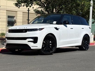 New 2026 Land Rover Range Rover Sport Dynamic SE